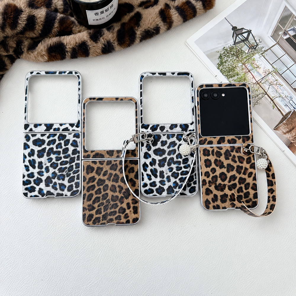 Etui na telefon składany z mot – Vintage Item recenzja i cena